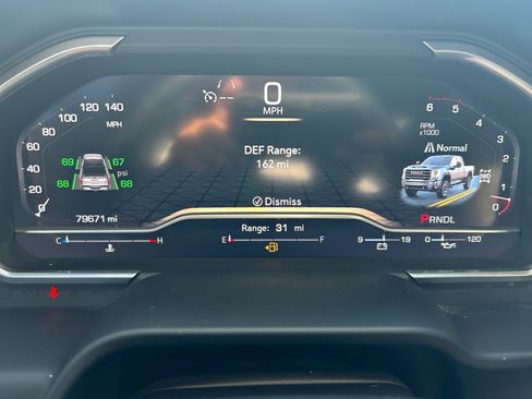 Used 2024 GMC Sierra 2500 AT4 w/ AT4 Premium Plus Package image 9