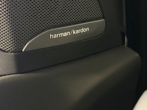 Used 2026 BMW X5 xDrive40i image 18