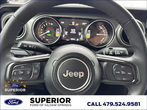 Used 2023 Jeep Wrangler Unlimited image 26