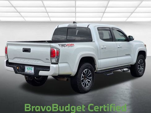 Used 2021 Toyota Tacoma TRD Sport AWD/4WD image 16