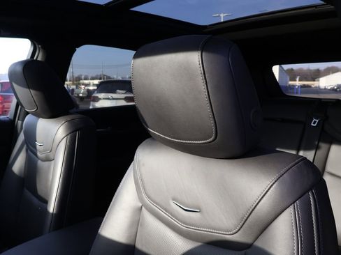 Used 2025 Cadillac XT5 Premium Luxury image 33