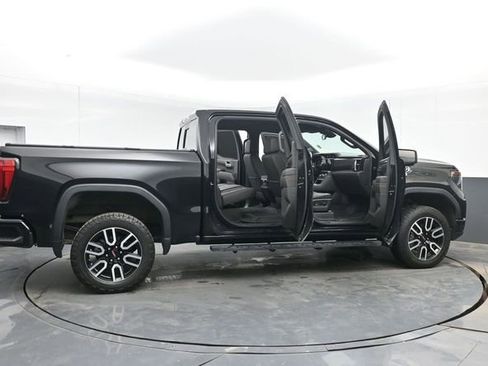 Used 2022 GMC Sierra 1500 AT4 w/ AT4 Preferred Package AWD/4WD image 54