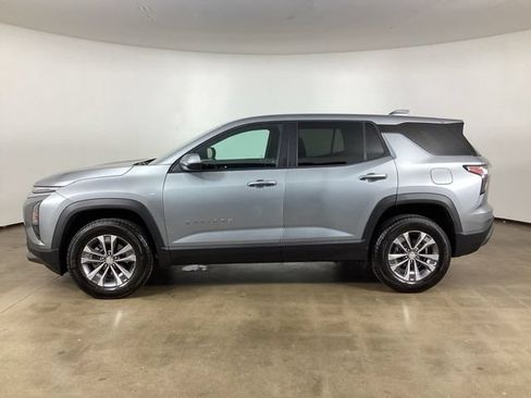 Used 2026 Chevrolet Equinox LT AWD/4WD image 8
