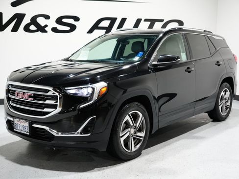 Used 2019 GMC Terrain SLT image 3