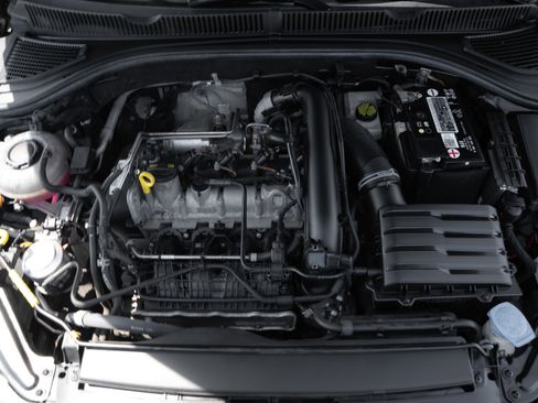 Used 2021 Volkswagen Jetta SE FWD image 29