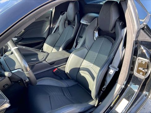 Used 2025 Chevrolet Corvette Z06 w/ Z07 Performance Package image 7