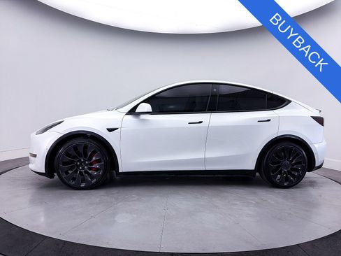 Used 2022 Tesla Model Y Performance AWD/4WD image 34