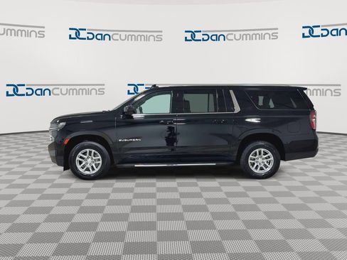 Used 2024 Chevrolet Suburban LT AWD/4WD image 5