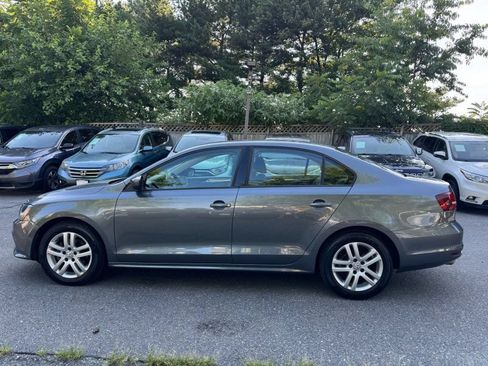 Used 2018 Volkswagen Jetta S FWD image 4