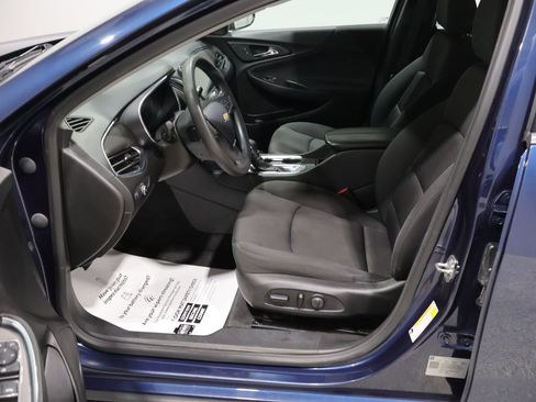 Used 2021 Chevrolet Malibu LT FWD image 10