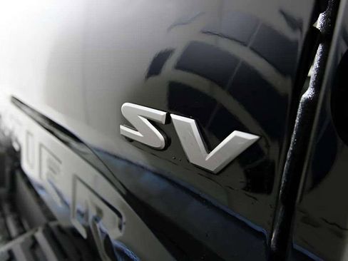 Used 2024 Nissan Frontier SV w/ SV Convenience Package image 18