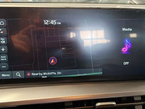 Used 2024 Kia Telluride S image 13