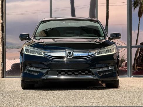Used 2016 Honda Accord Touring image 20