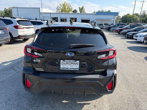 Used 2024 Subaru Crosstrek 2.0i Premium AWD/4WD image 4