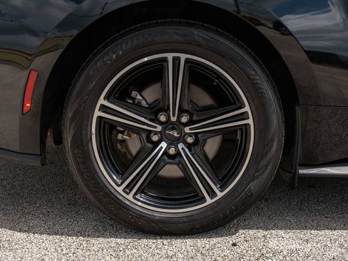 Used 2025 Ford Mustang Premium RWD image 11