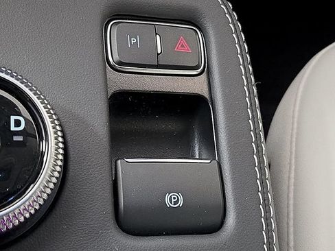 Used 2024 Ford Mustang Mach-E Premium AWD/4WD image 28