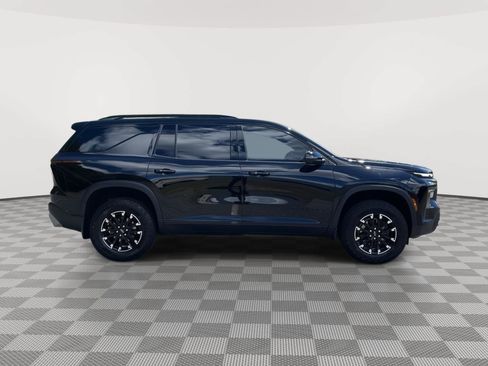 Used 2024 Chevrolet Traverse Z71 AWD/4WD image 4