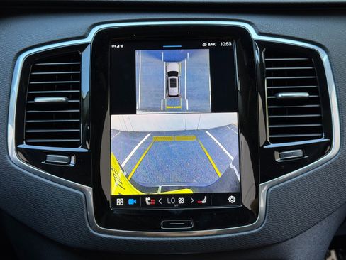 Used 2025 Volvo XC90 B6 Plus w/ Protection Package Premier image 29