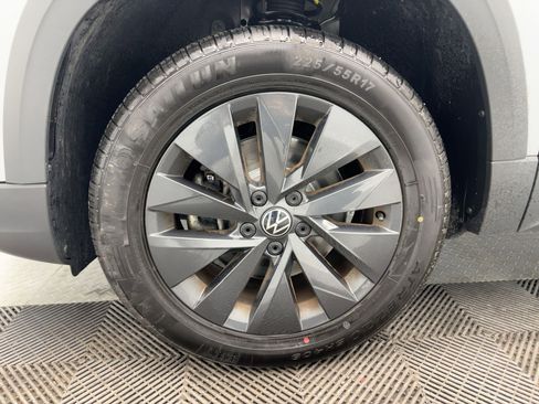 Used 2022 Volkswagen Taos S image 12