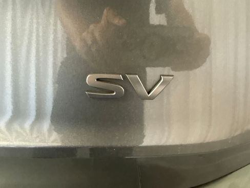 Used 2024 Nissan Rogue SV FWD image 13