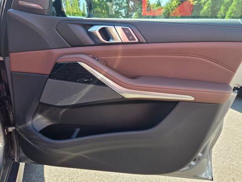 Used 2024 BMW X5 M60i w/ Climate Comfort Package AWD/4WD image 30