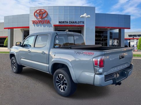Used 2020 Toyota Tacoma TRD Sport image 8