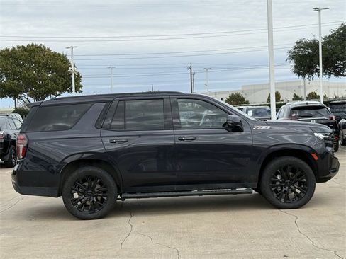 Used 2023 Chevrolet Tahoe Z71 image 3