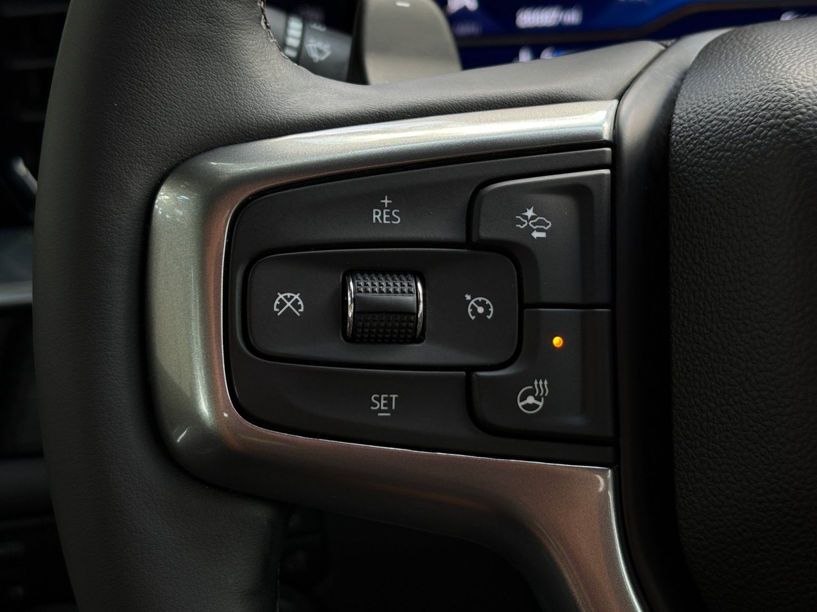 Used 2024 Chevrolet Silverado 1500 LT Trail Boss w/ LT Trail Boss Premium Package AWD/4WD image 27