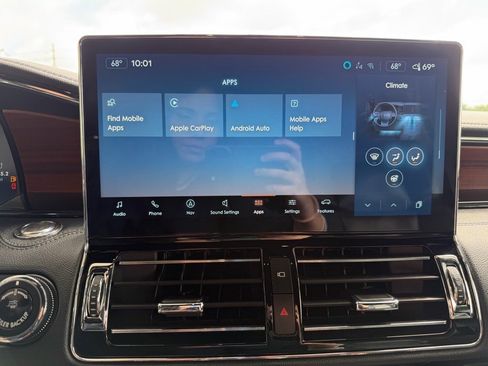 Used 2024 Lincoln Navigator Reserve AWD/4WD image 44