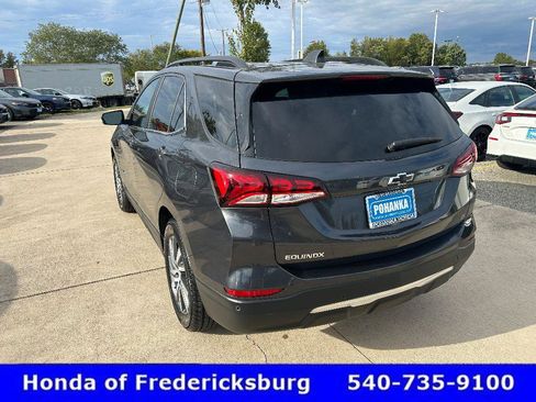 Used 2022 Chevrolet Equinox LT image 3