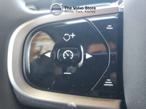 Used 2026 Volvo XC90 B6 Plus w/ Protection Package Premier AWD/4WD image 19