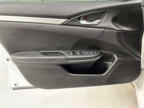 Used 2019 Honda Civic Sport image 14