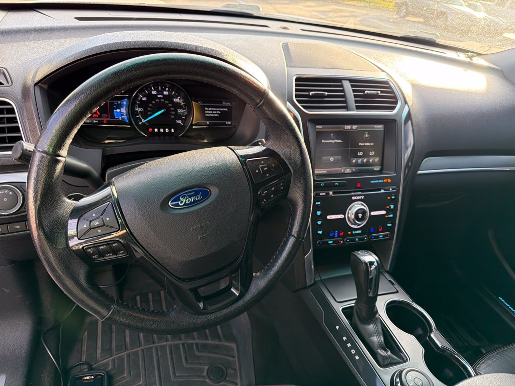 Used 2016 Ford Explorer Sport w/ Equipment Group 401A AWD/4WD image 7