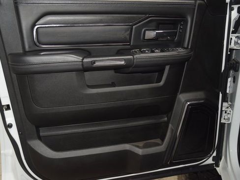 Used 2024 RAM 2500 Limited image 47