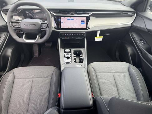 New 2026 Jeep Cherokee Laredo AWD/4WD image 19
