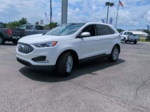 Used 2024 Ford Edge SEL w/ Convenience Package AWD/4WD image 5
