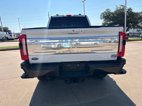 Used 2025 Ford F250 King Ranch AWD/4WD image 6