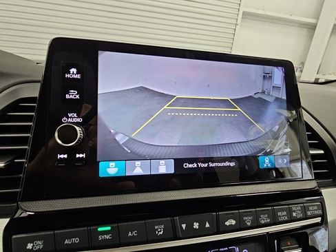 New 2026 Honda Odyssey EX-L image 18