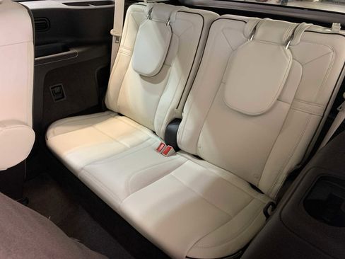 Used 2024 Lincoln Aviator Black Label w/ Jet Package image 11