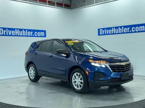 Used 2022 Chevrolet Equinox LS w/ LS Convenience Package FWD image 5