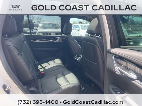 Used 2021 Cadillac XT6 Premium Luxury image 8