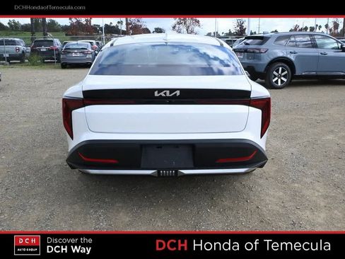 Used 2025 Kia K4 LXS image 6