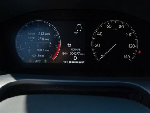 Used 2026 Honda HR-V LX image 18