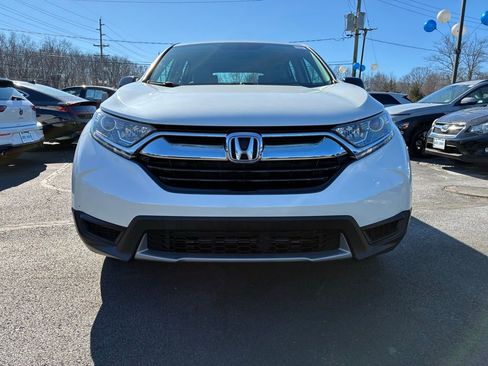 Used 2018 Honda CR-V LX image 2