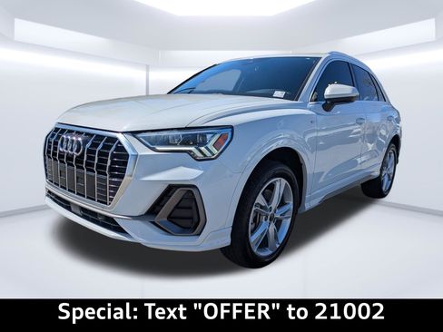 Certified 2022 Audi Q3 2.0T Premium Plus w/ Premium Plus Package image 7
