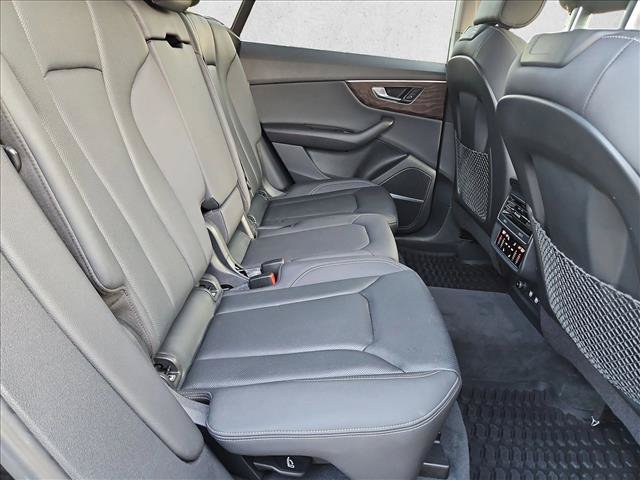 Used 2020 Audi Q8 Premium Plus w/ Premium Plus Package AWD/4WD image 21