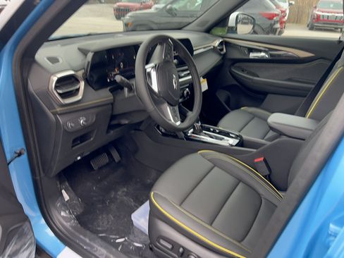 New 2026 Chevrolet TrailBlazer ACTIV w/ Driver Confidence Package AWD/4WD image 7