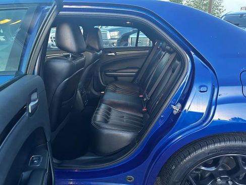 Used 2019 Chrysler 300 S image 12