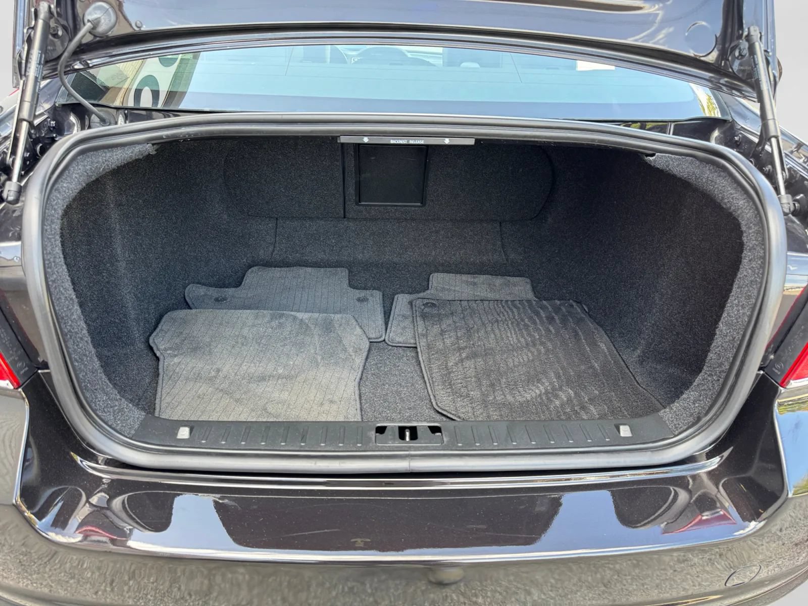 Used 2012 Volvo S80 3.2 FWD image 18
