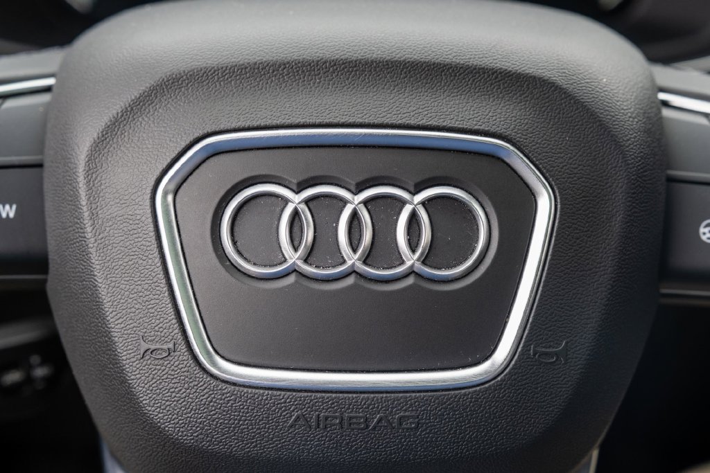 Used 2021 Audi Q5 2.0T Premium Plus w/ Premium Plus Package AWD/4WD image 22